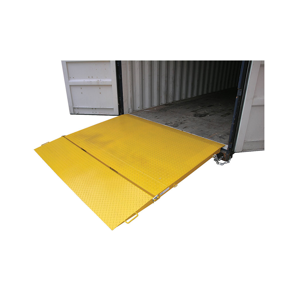 Gaffeltruck container ramp